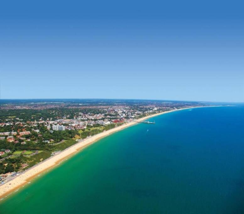 בורנמות' Bournecoast: Lovely Annex With Patio Nr Beach-5286 מראה חיצוני תמונה