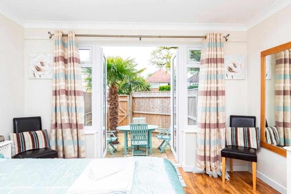 בורנמות' Bournecoast: Lovely Annex With Patio Nr Beach-5286 מראה חיצוני תמונה