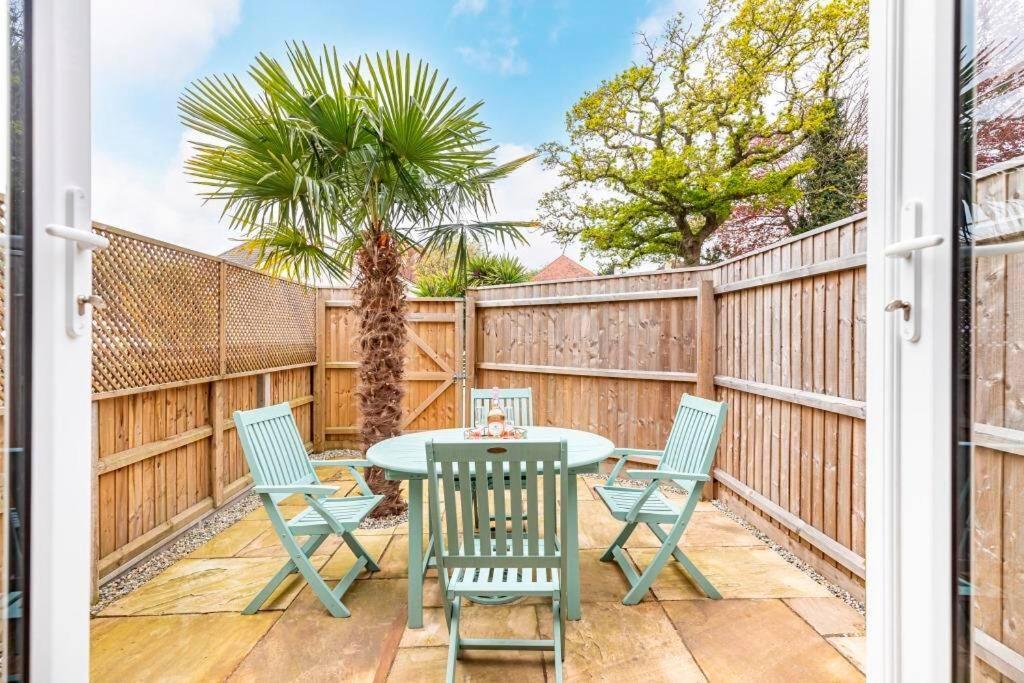 בורנמות' Bournecoast: Lovely Annex With Patio Nr Beach-5286 מראה חיצוני תמונה