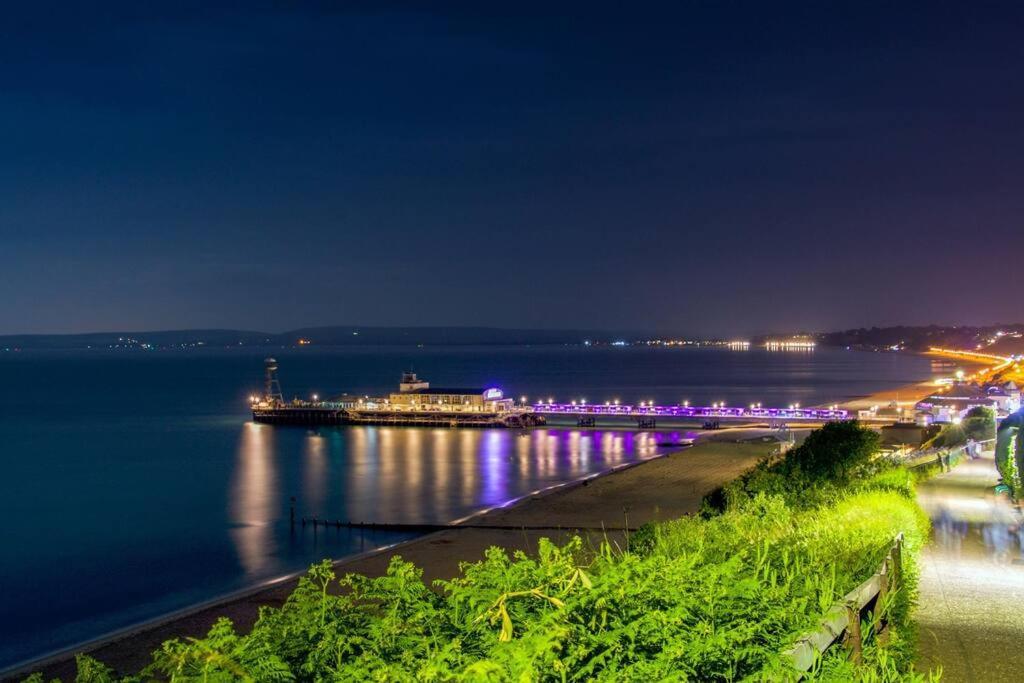 בורנמות' Bournecoast: Lovely Annex With Patio Nr Beach-5286 מראה חיצוני תמונה