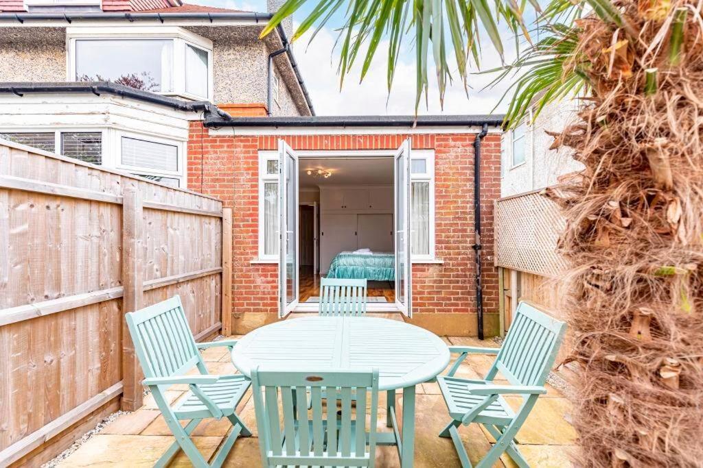בורנמות' Bournecoast: Lovely Annex With Patio Nr Beach-5286 מראה חיצוני תמונה